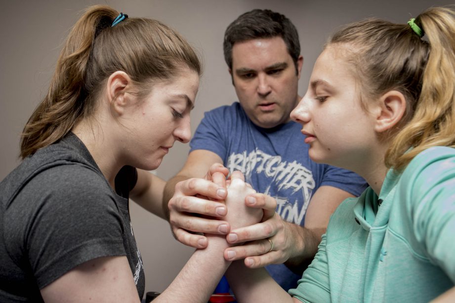 Arm Wrestling Bay of Quinte